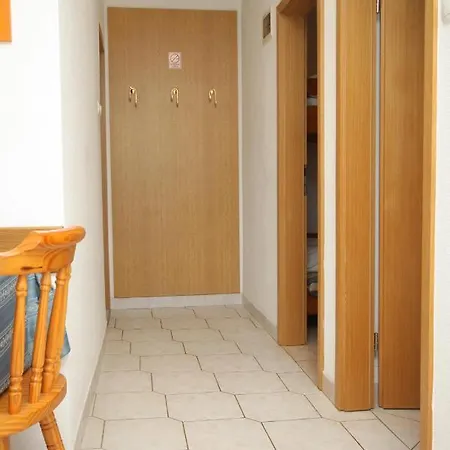 Apartment By The Sea Dajla, Novigrad - 3339 *